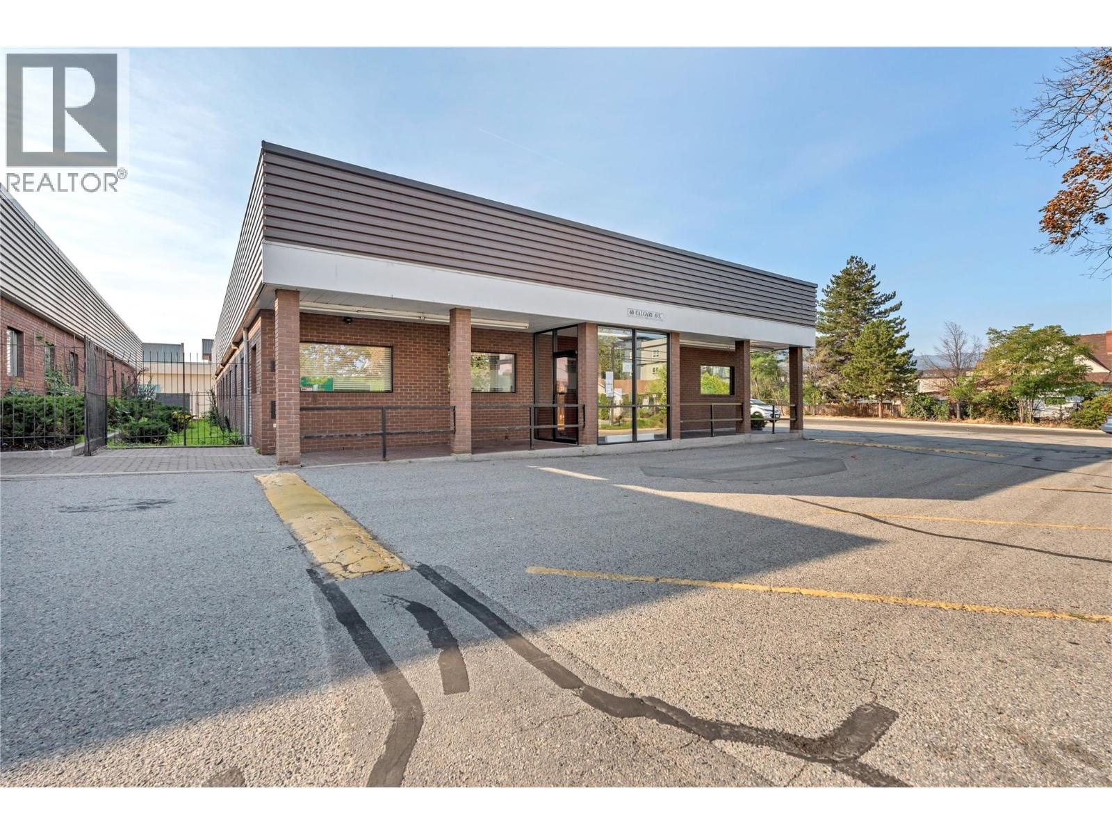 40 Calgary Avenue, Penticton