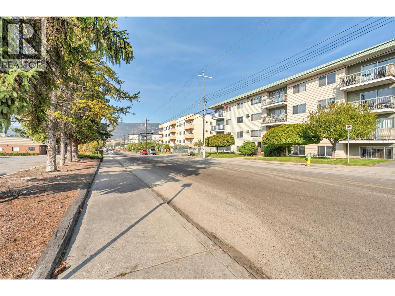 40 Calgary Avenue, Penticton