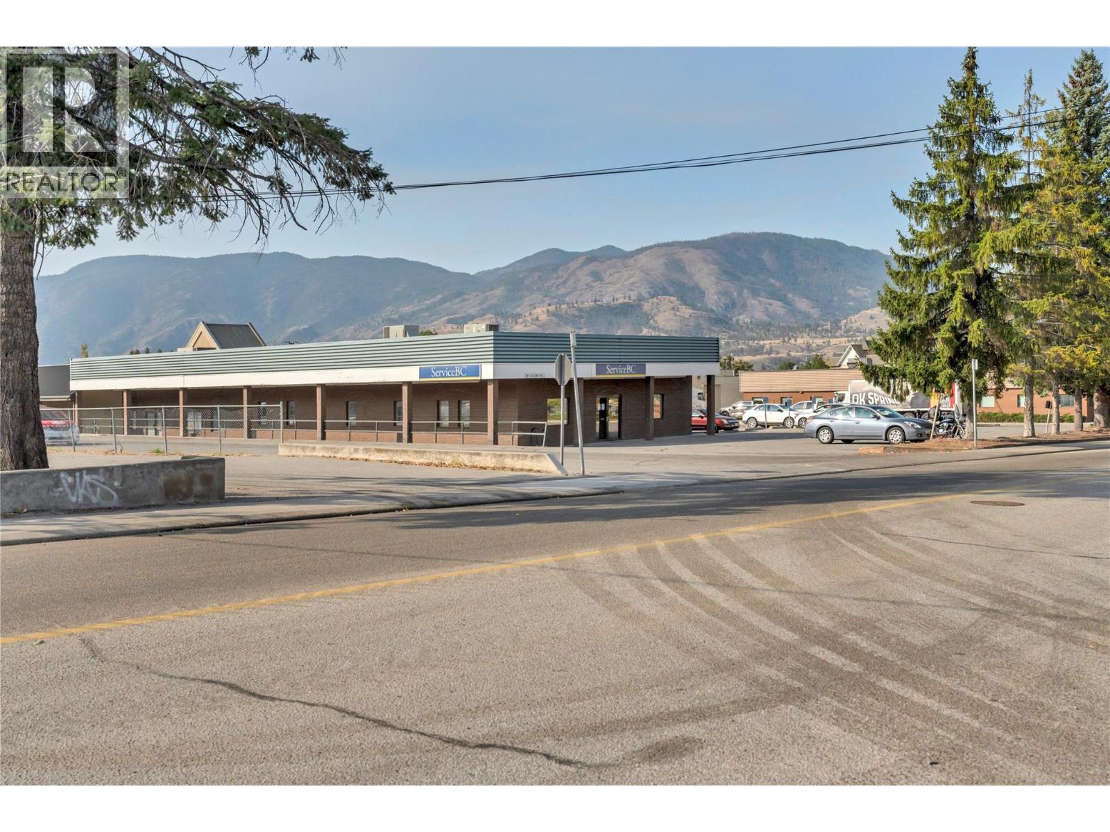 40 Calgary Avenue, Penticton