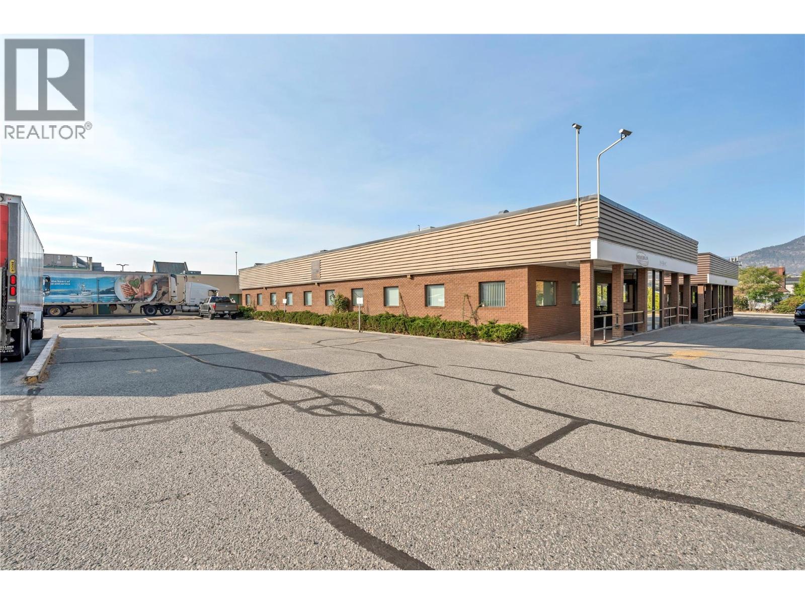 40 Calgary Avenue, Penticton