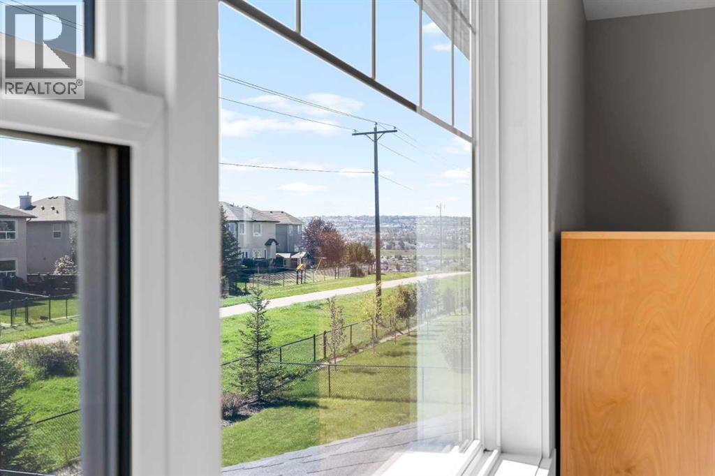 Single Family House for Sale in  Panamount Road NW Panorama Hills Calgary 