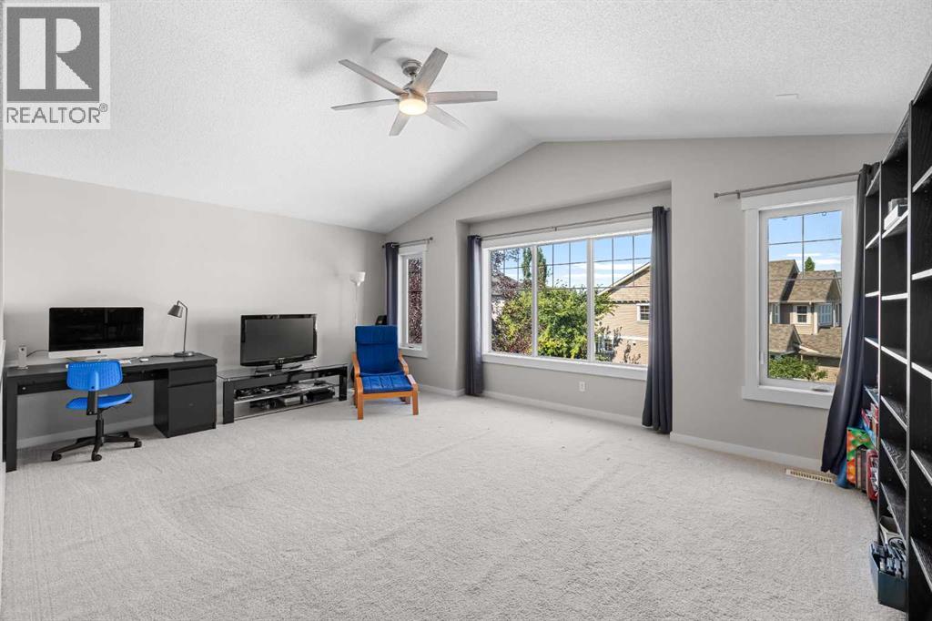 Single Family House for Sale in  Panamount Road NW Panorama Hills Calgary 