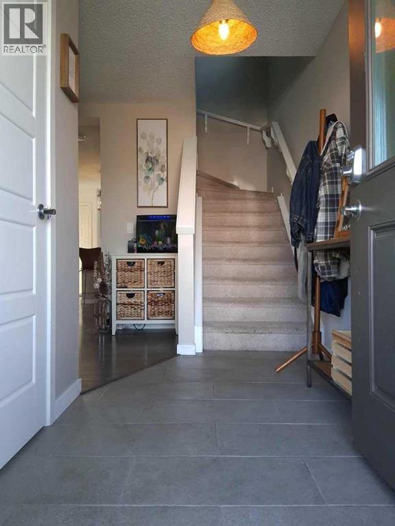 49 Fireside Bend, Cochrane