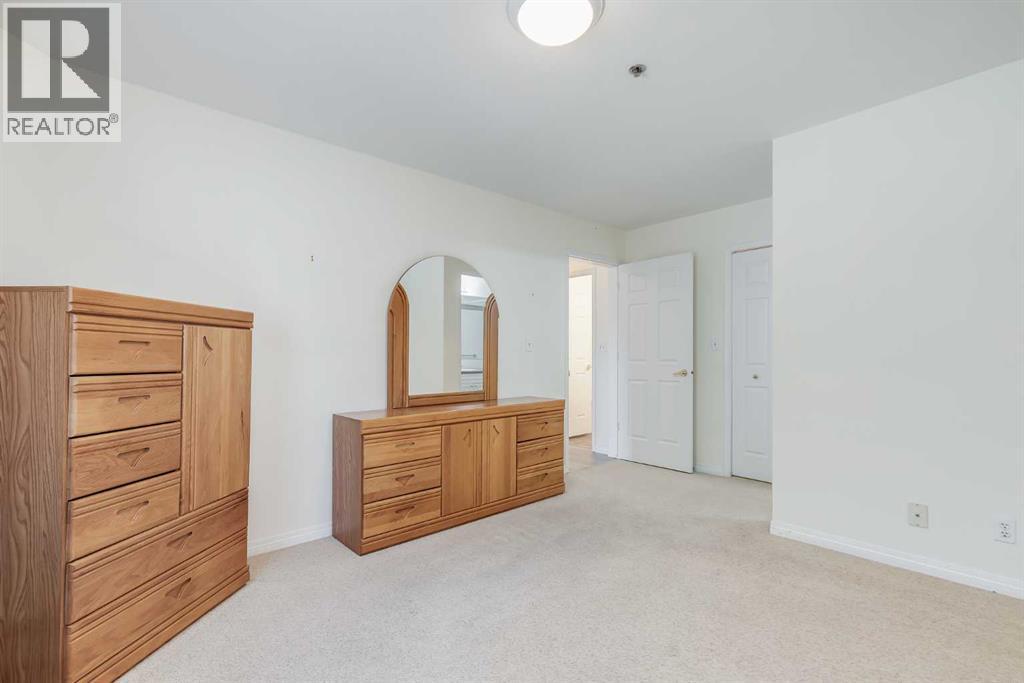 Single Family House for Sale in    Street SE Inglewood Calgary 