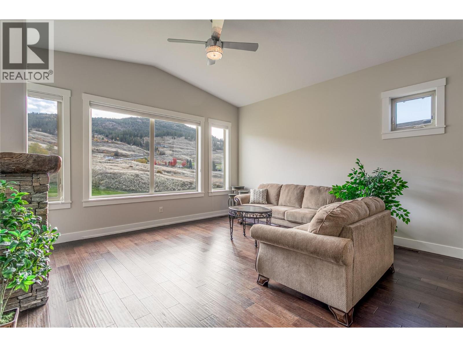30 1836 TOWER RANCH Boulevard, Kelowna