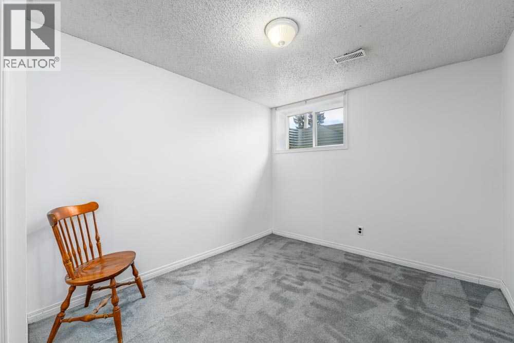 Single Family House Bungalow for Sale in   Avenue NE Pineridge Calgary 