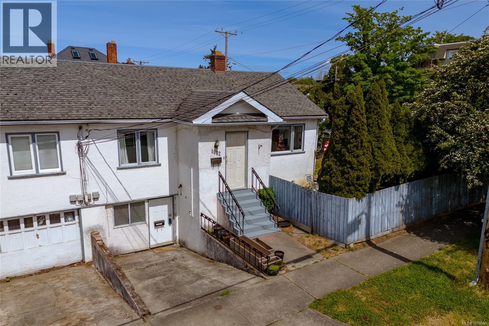 1060+1062 QUEENS AVE - 7