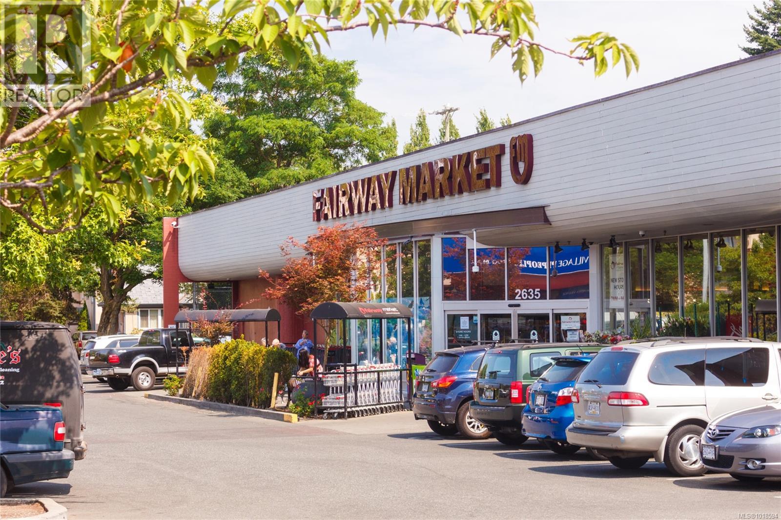 1060+1062 QUEENS AVE - 59