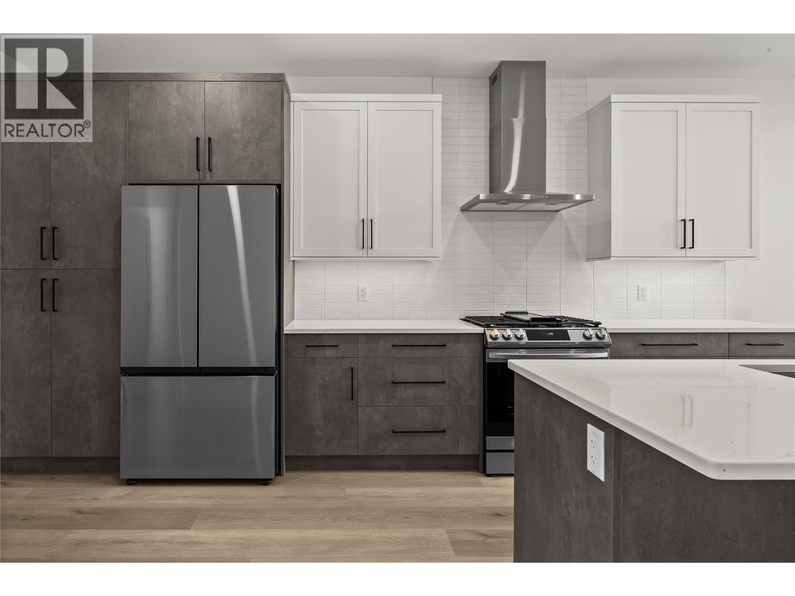 2835 Canyon Crest Drive Unit# 7, West Kelowna