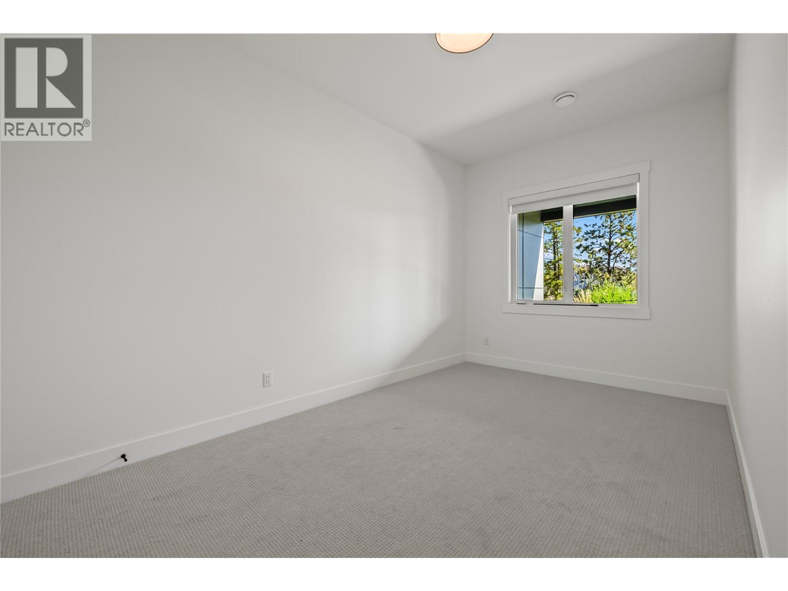 2835 Canyon Crest Drive Unit# 7, West Kelowna