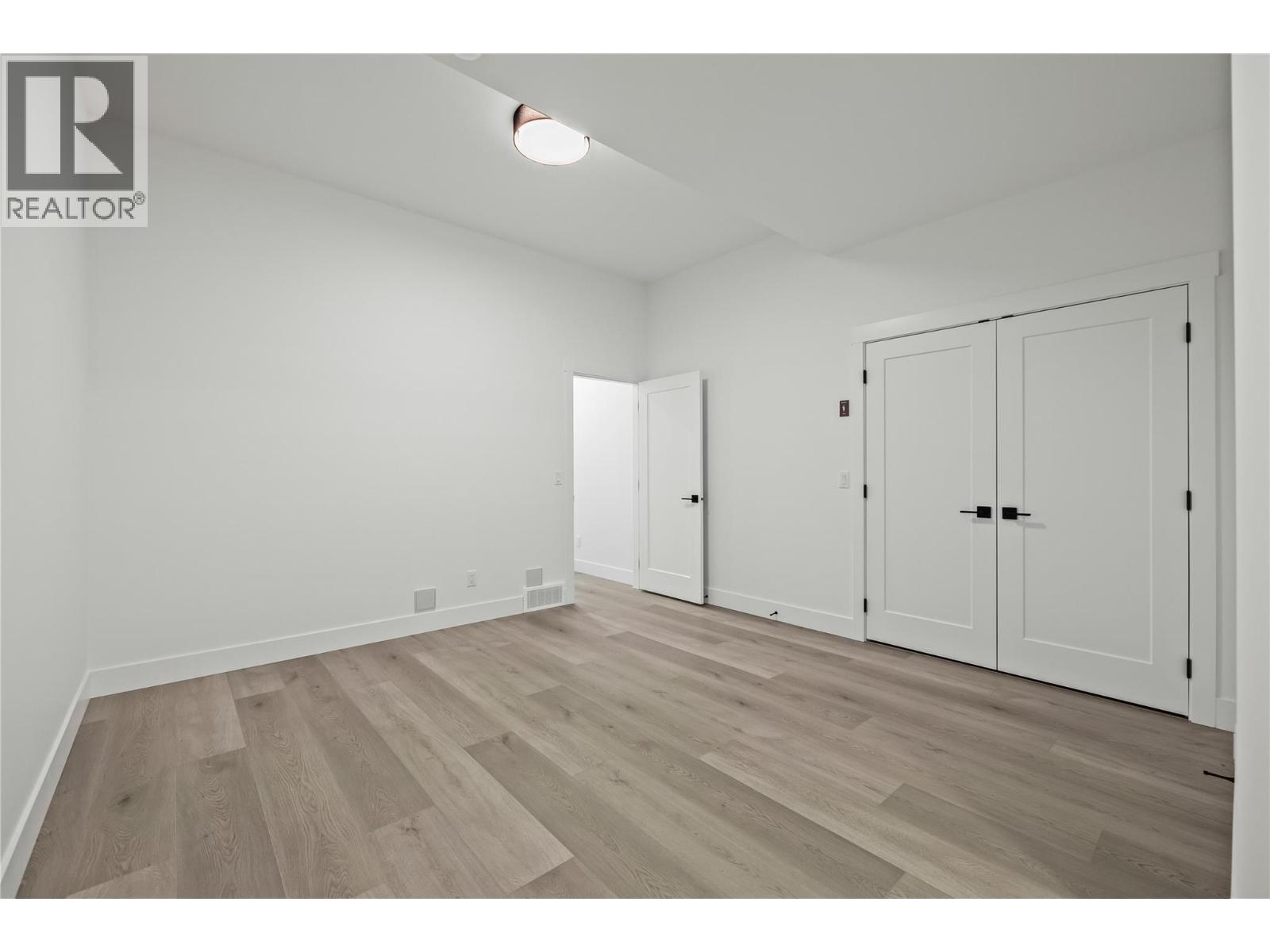 2835 Canyon Crest Drive Unit# 7, West Kelowna