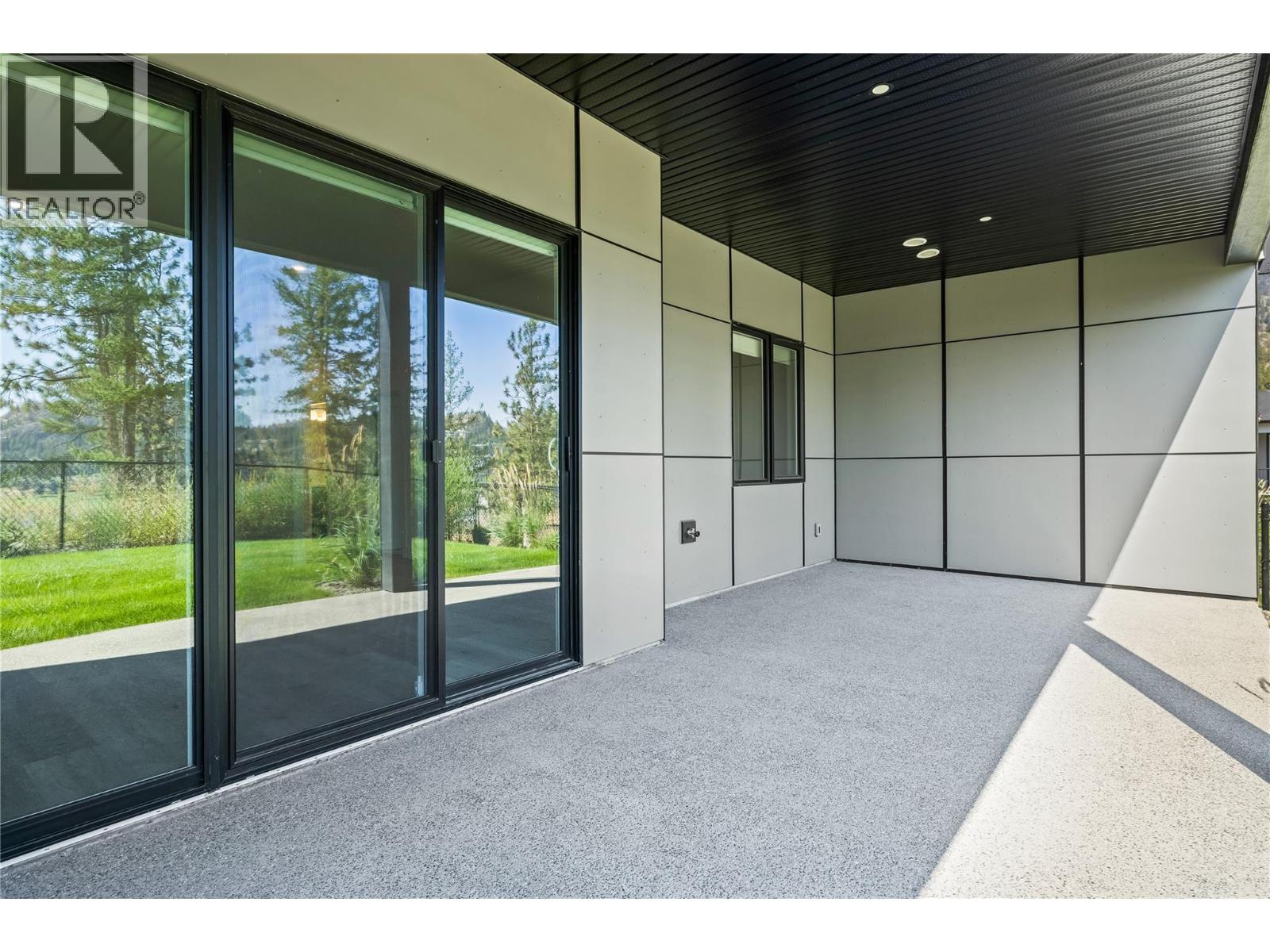 2835 Canyon Crest Drive Unit# 7, West Kelowna