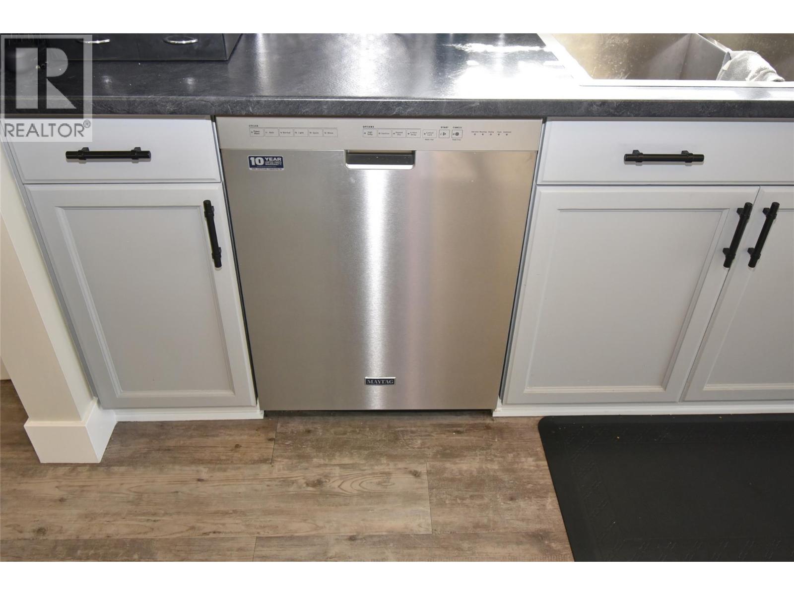  6427 Spencer Road, Kelowna