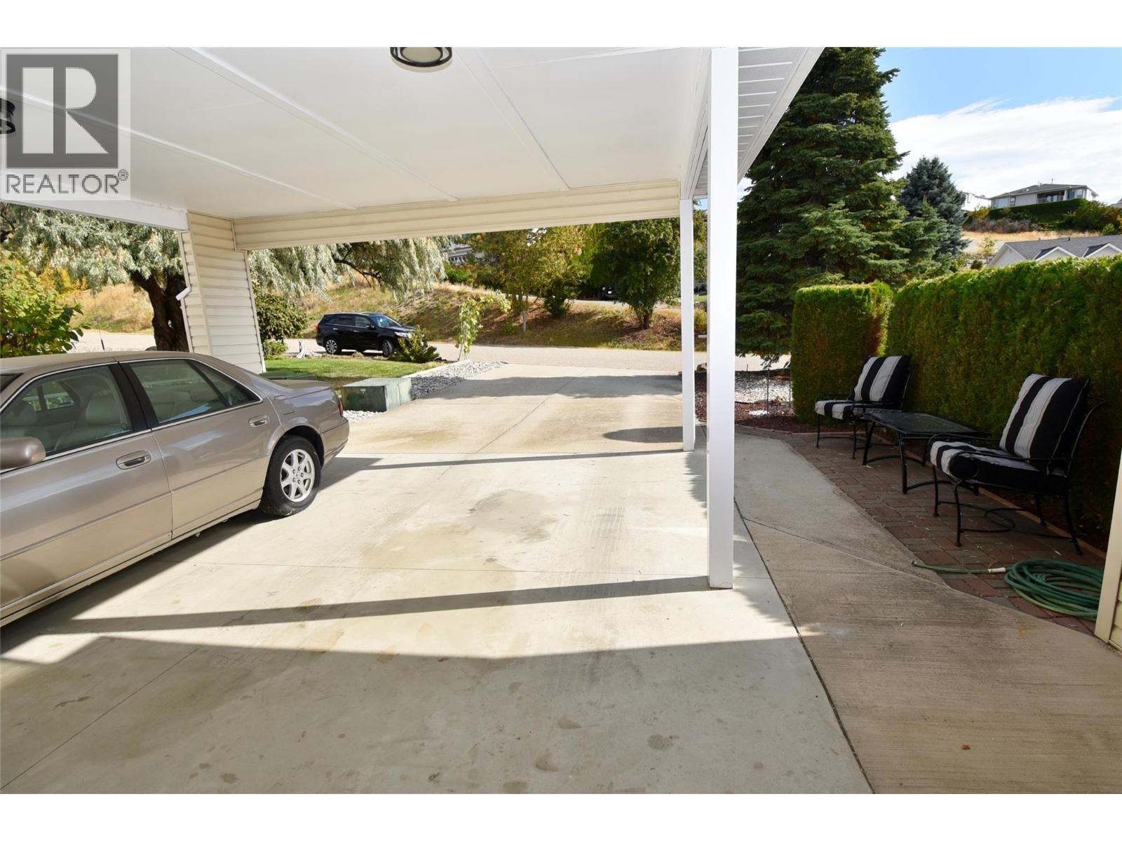  6427 Spencer Road, Kelowna