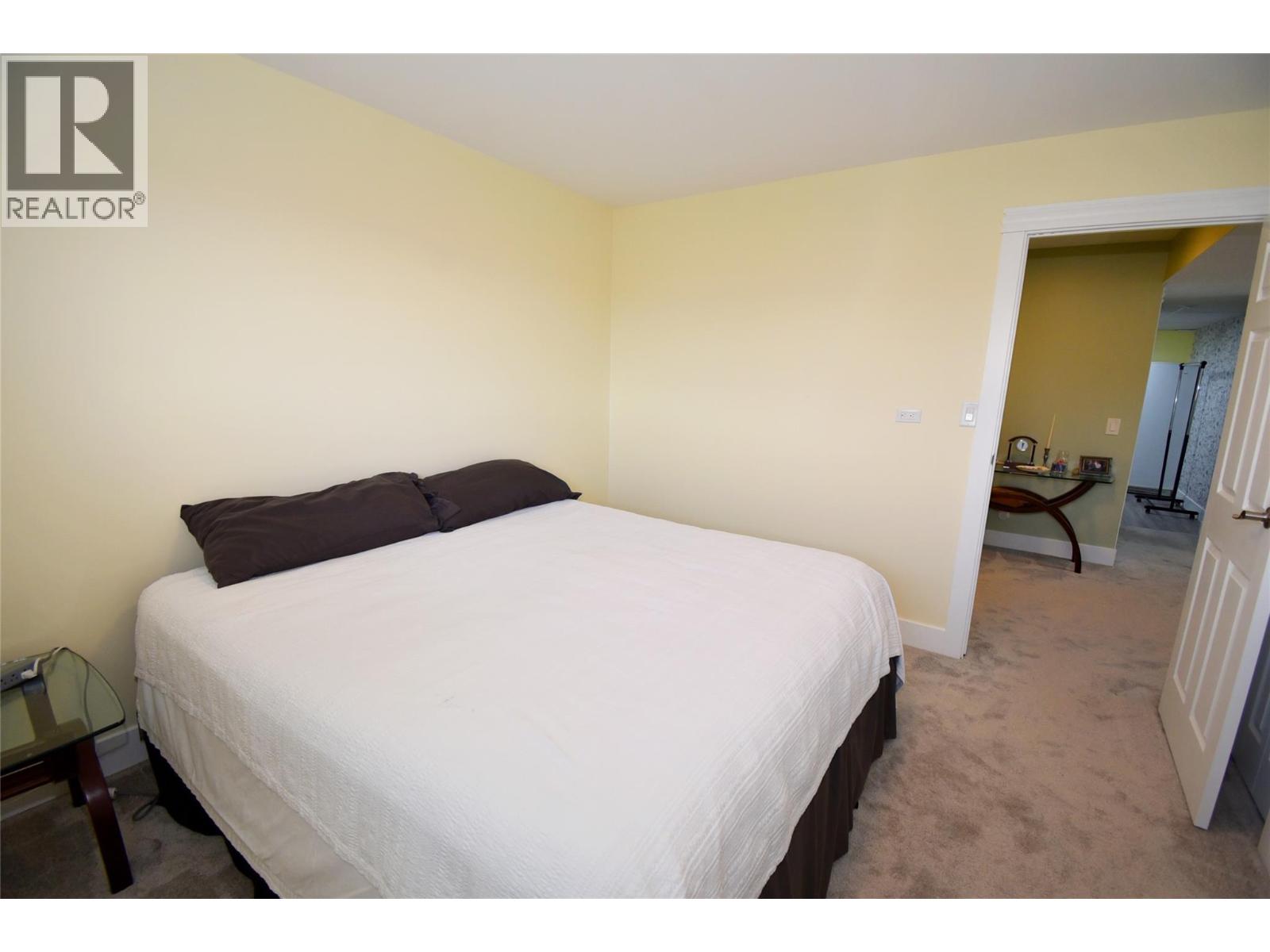  6427 Spencer Road, Kelowna