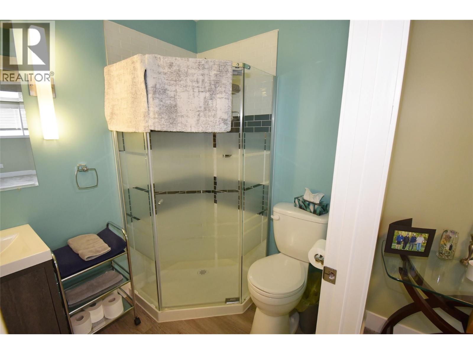  6427 Spencer Road, Kelowna