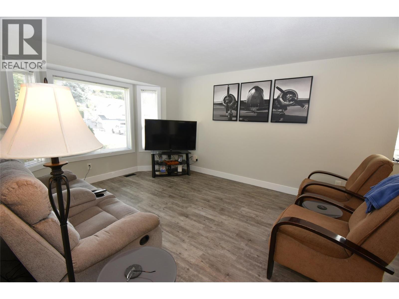  6427 Spencer Road, Kelowna