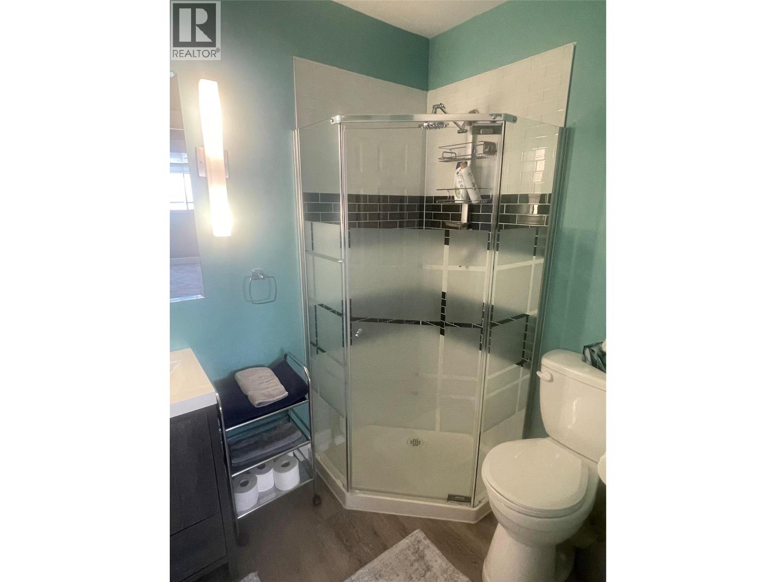  6427 Spencer Road, Kelowna