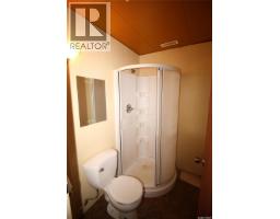 104 Maple Avenue S, Eastend, SK S0N0T0 Photo 10