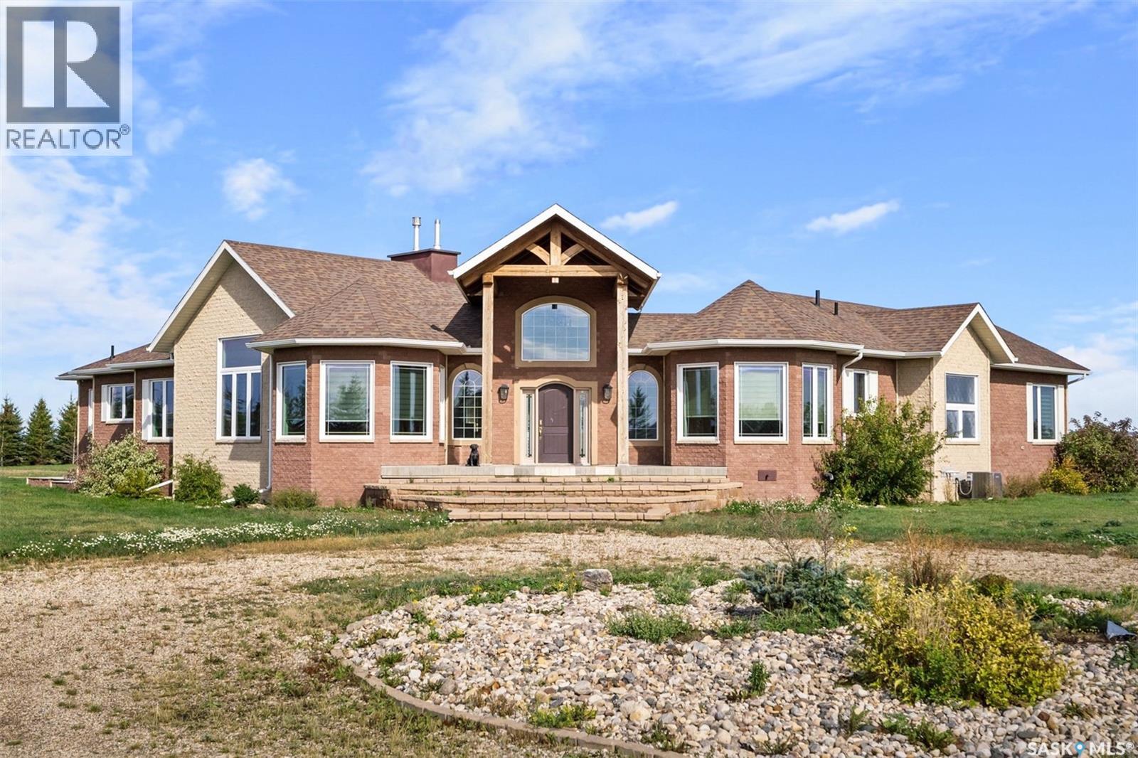 Kamsack Luxe Estate