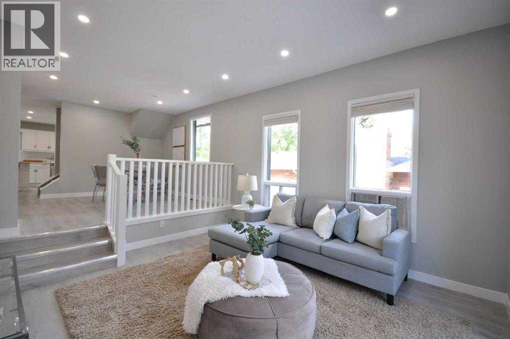 Single Family House for Sale in  Brooklyn Crescent NW Brentwood Calgary 