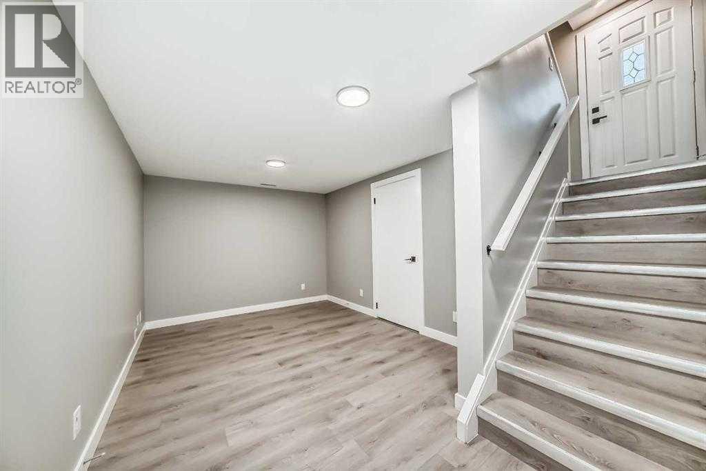 Single Family House for Sale in  Brooklyn Crescent NW Brentwood Calgary 