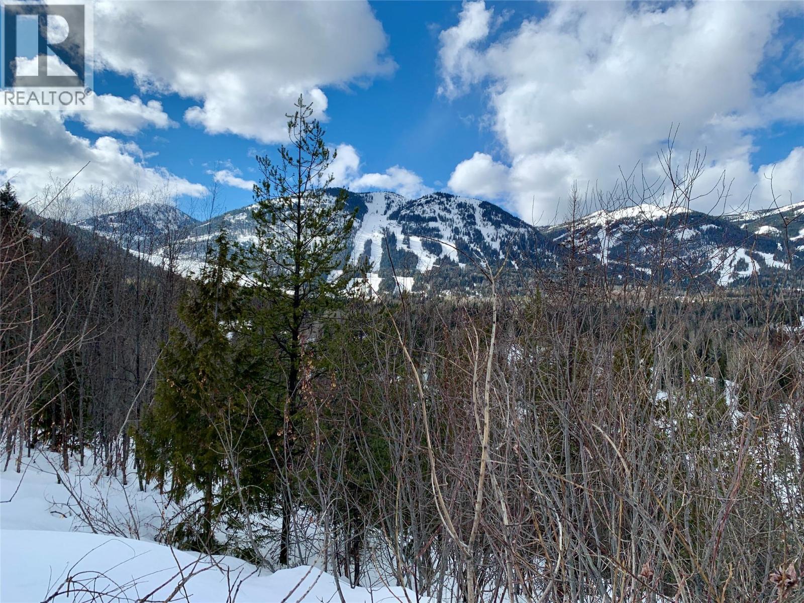 311 Richie Road, Rossland