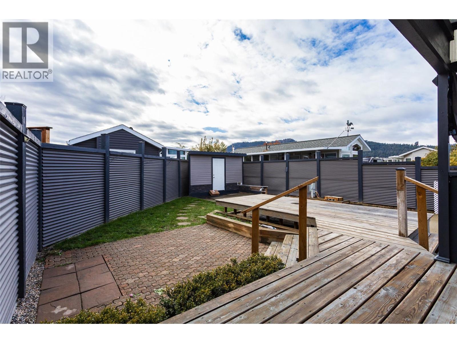 332 415 Commonwealth Road, Kelowna