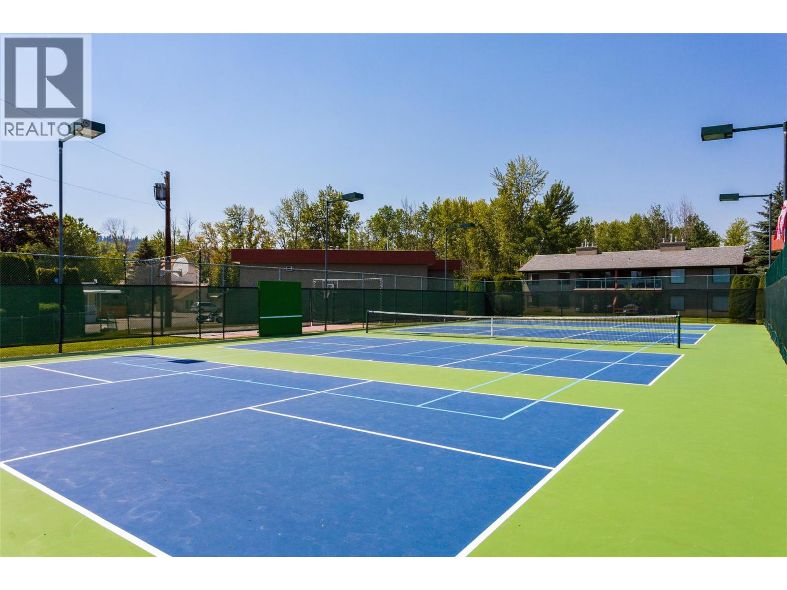 332 415 Commonwealth Road, Kelowna