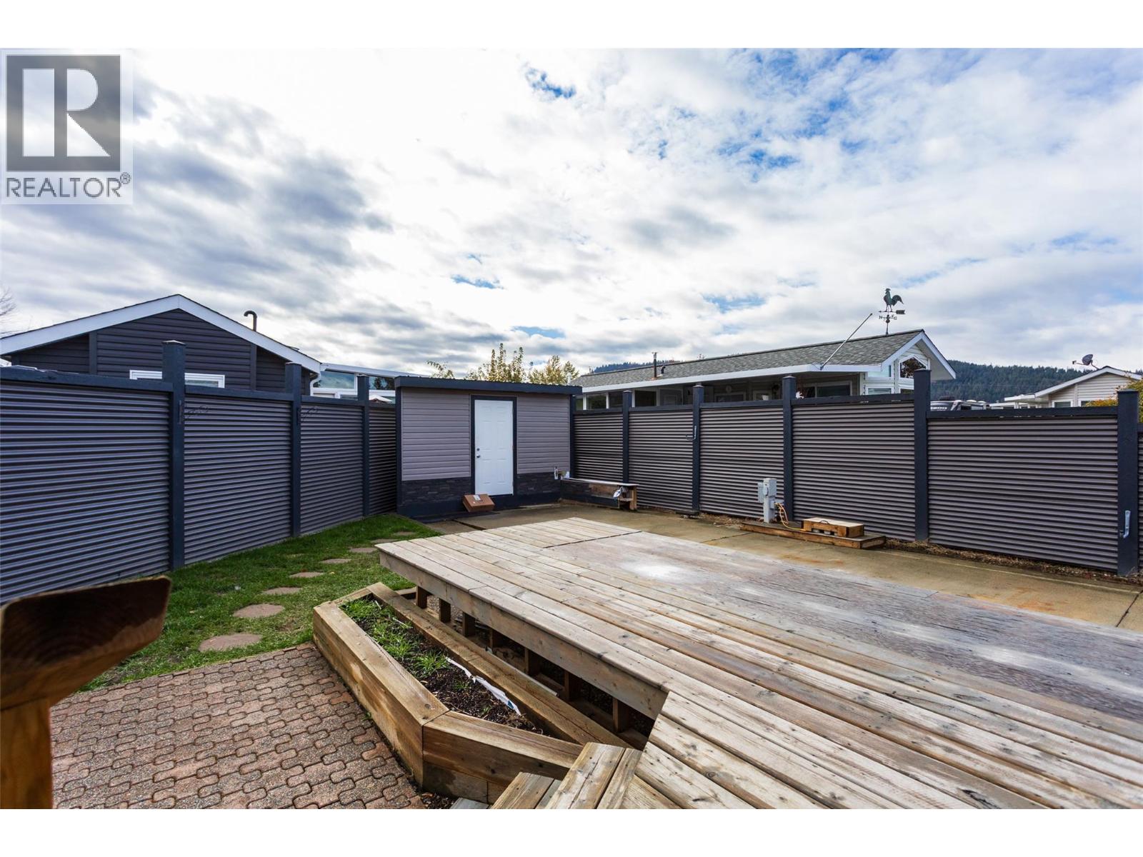 332 415 Commonwealth Road, Kelowna