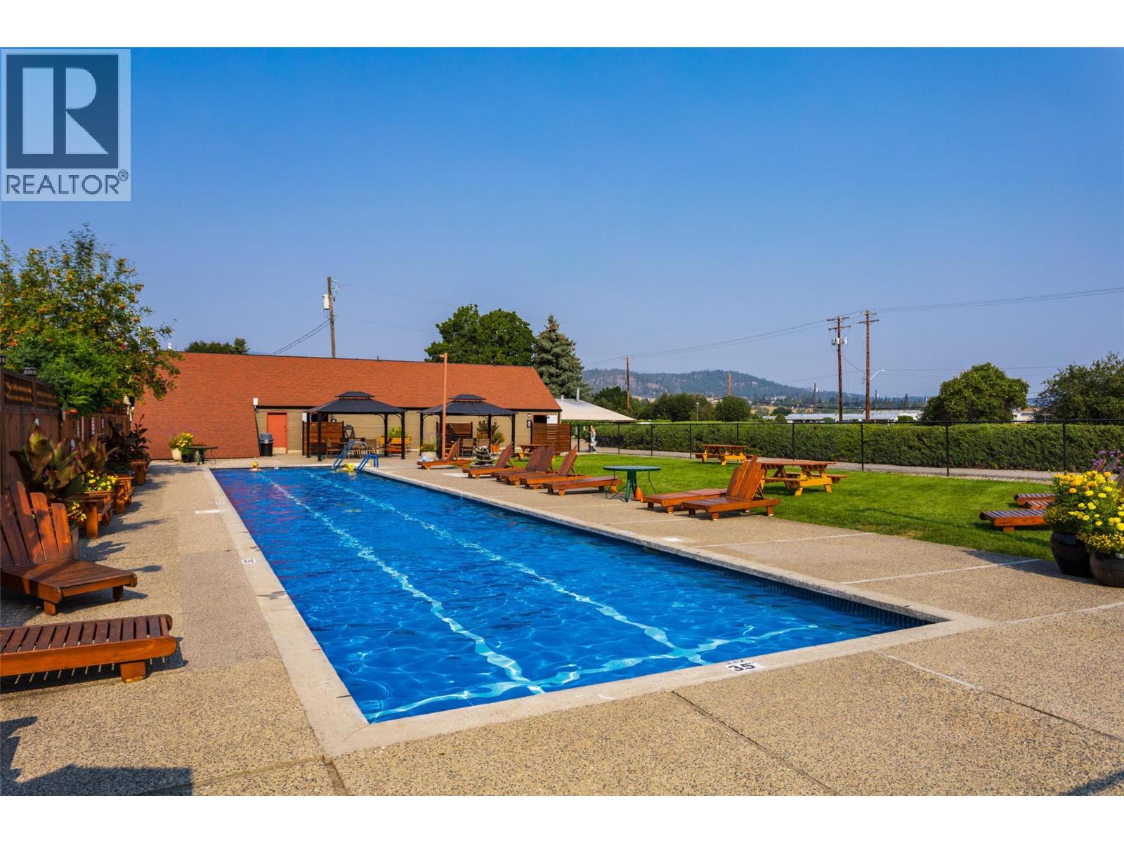 332 415 Commonwealth Road, Kelowna