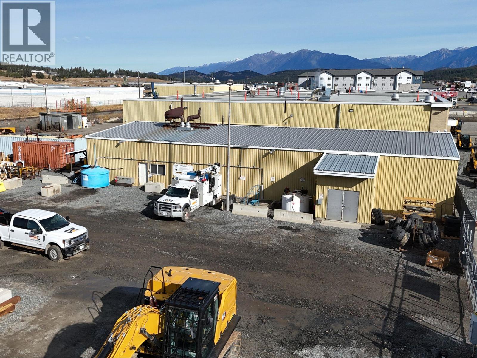  815 Cranbrook Street North, Cranbrook