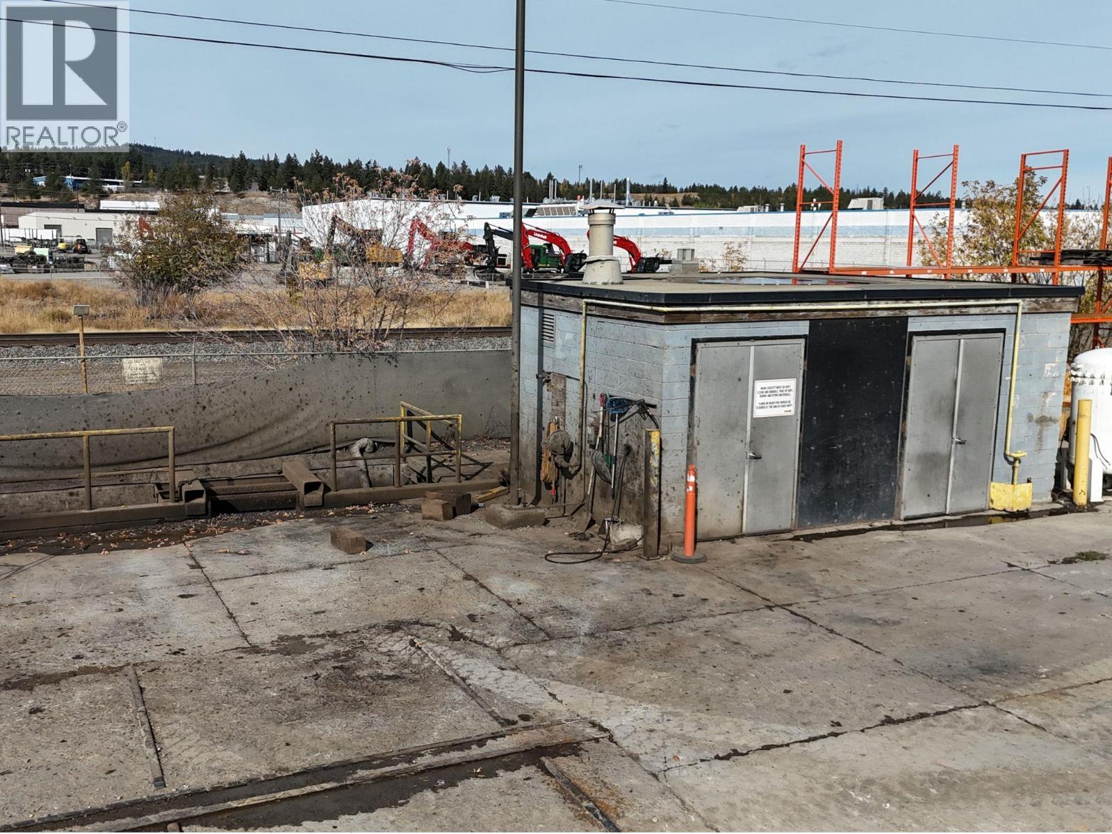  815 Cranbrook Street North, Cranbrook