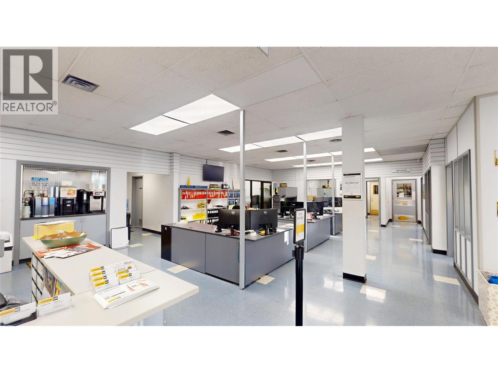  815 Cranbrook Street North, Cranbrook