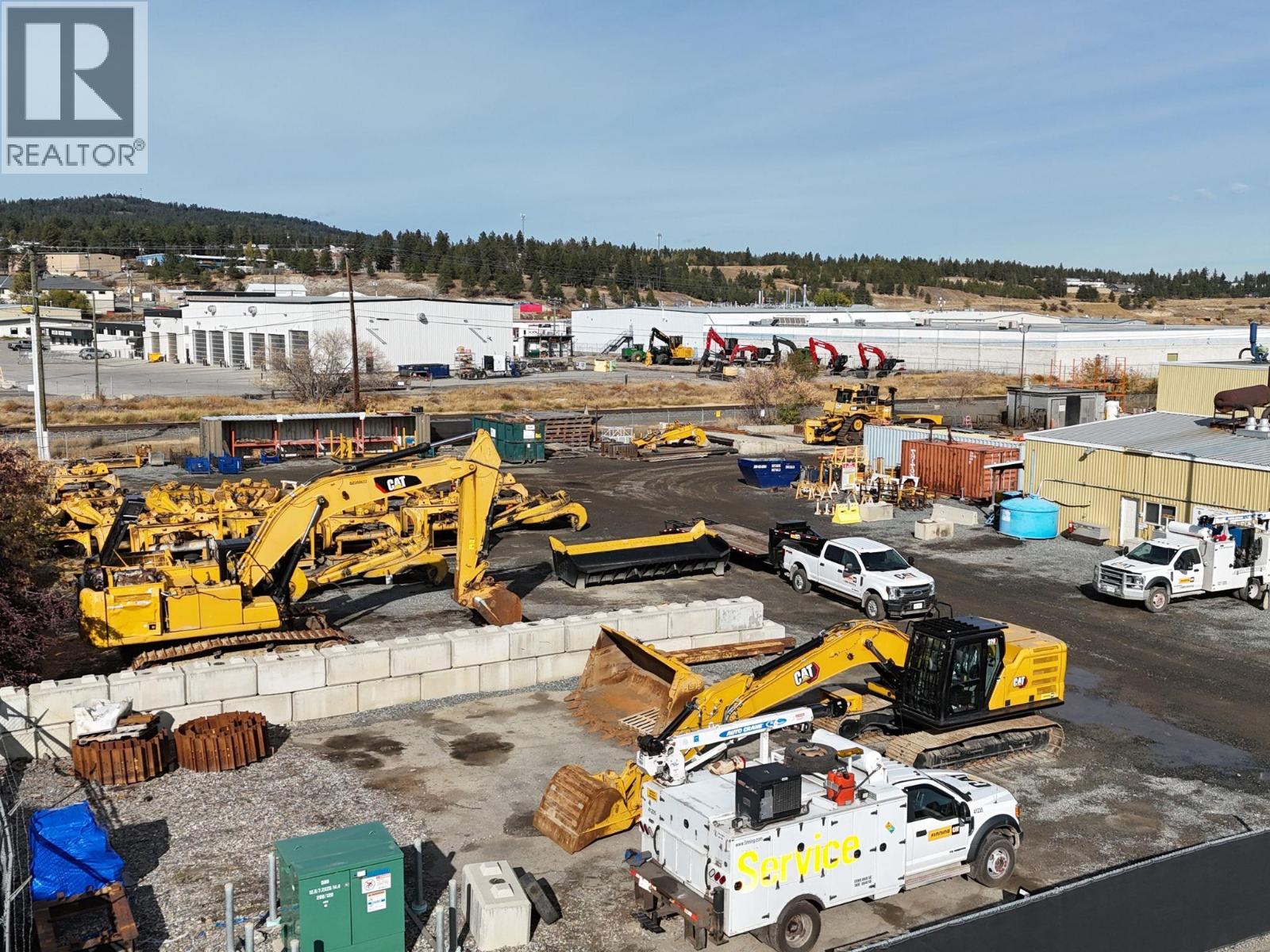  815 Cranbrook Street North, Cranbrook