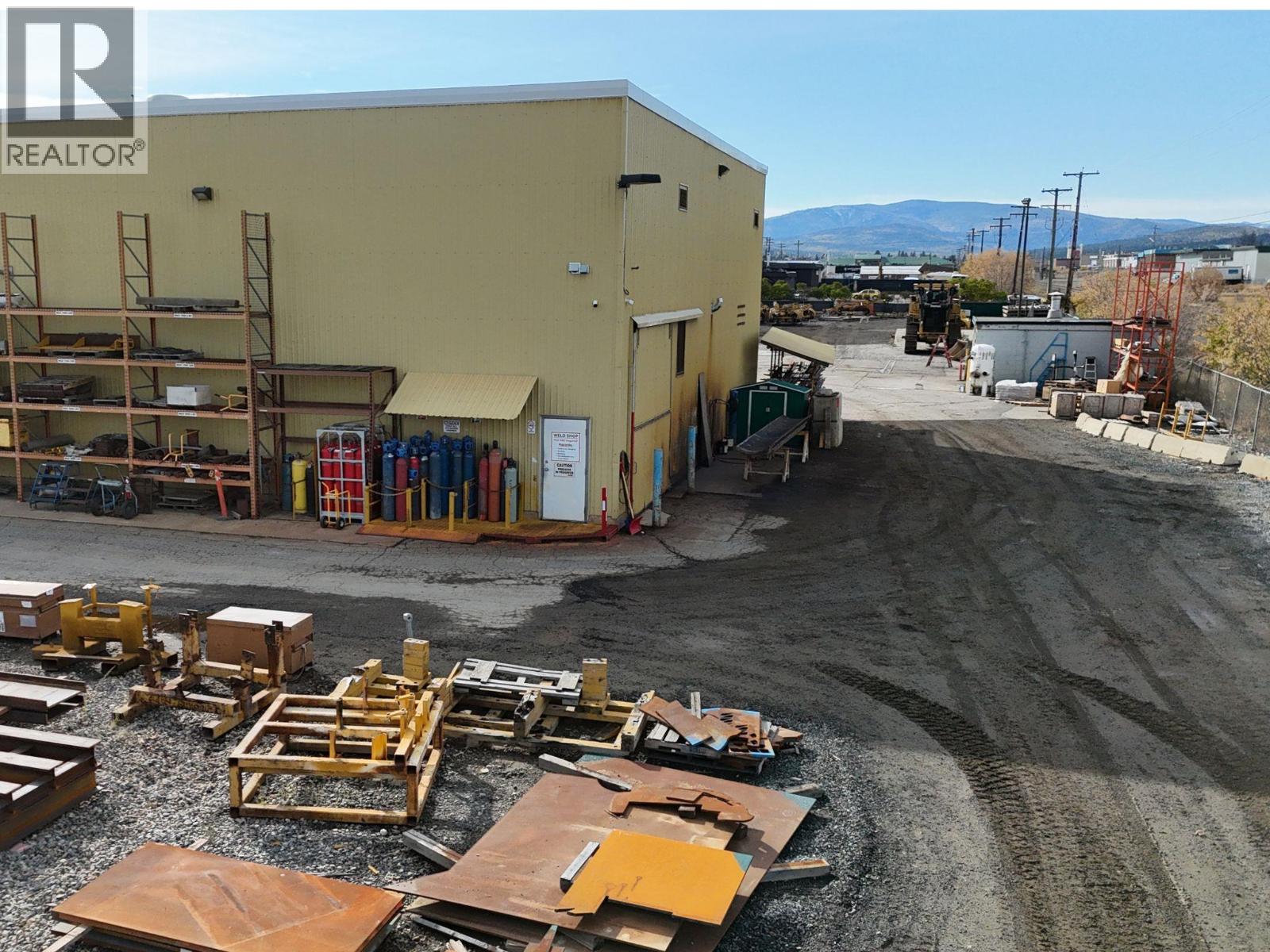  815 Cranbrook Street North, Cranbrook