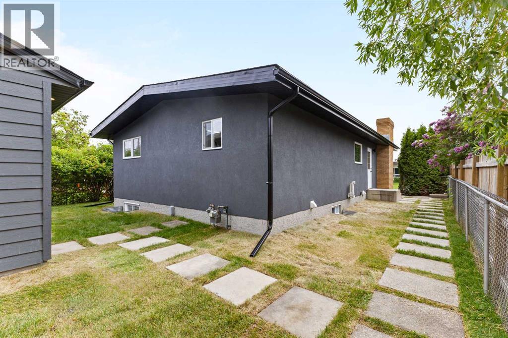 Single Family House Bungalow for Sale in  Agate Crescent SE Acadia Calgary 