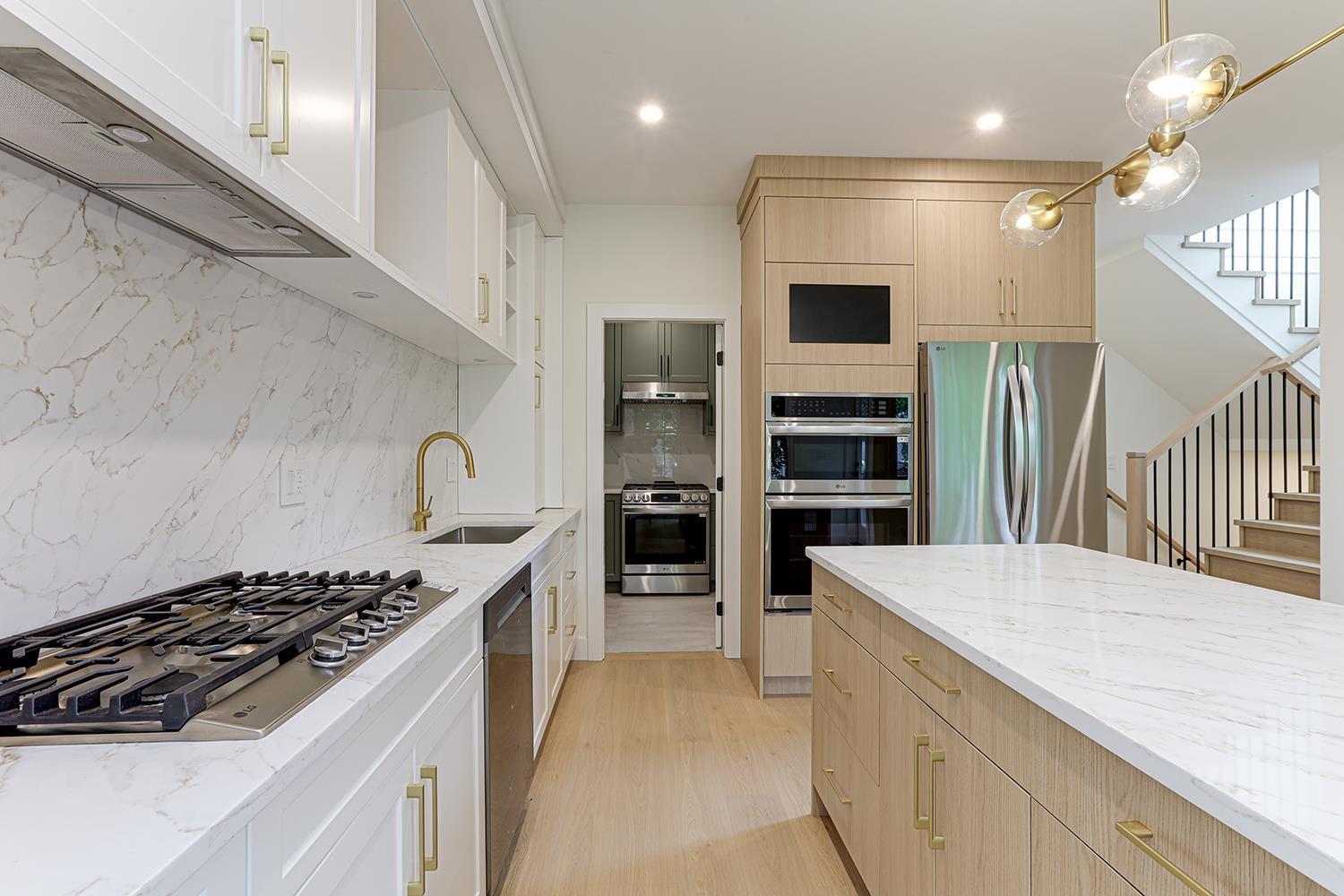 11900 SUNWOOD, Delta