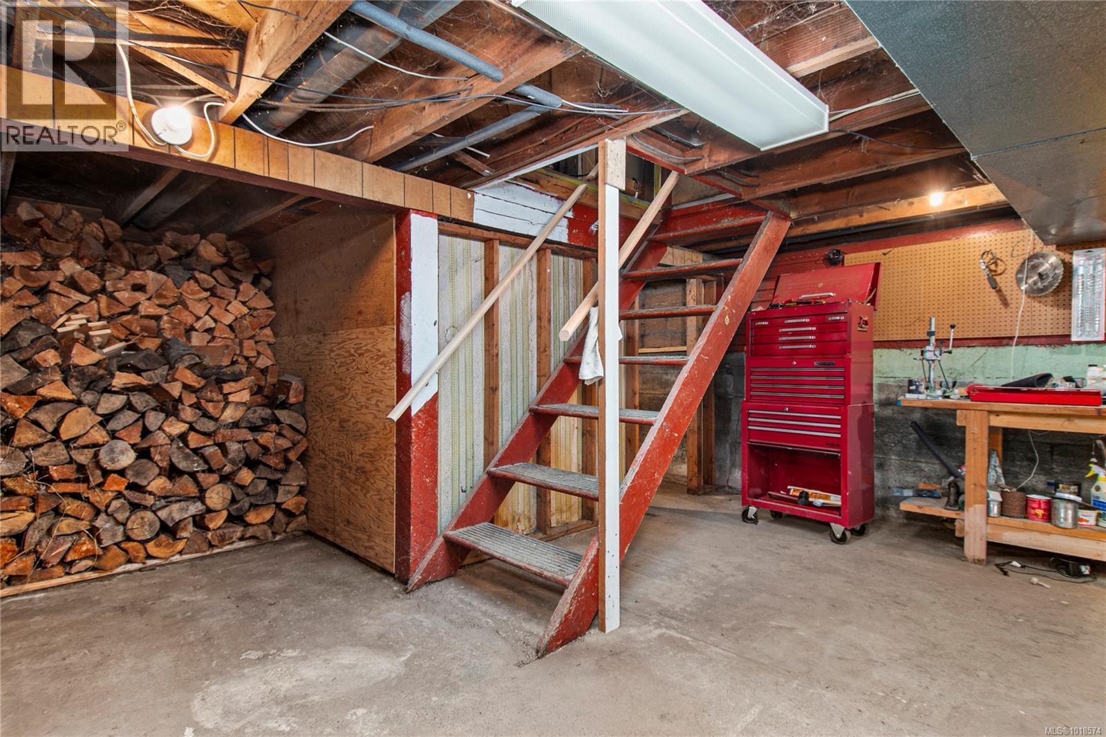 2702 Derwent Ave, Cumberland