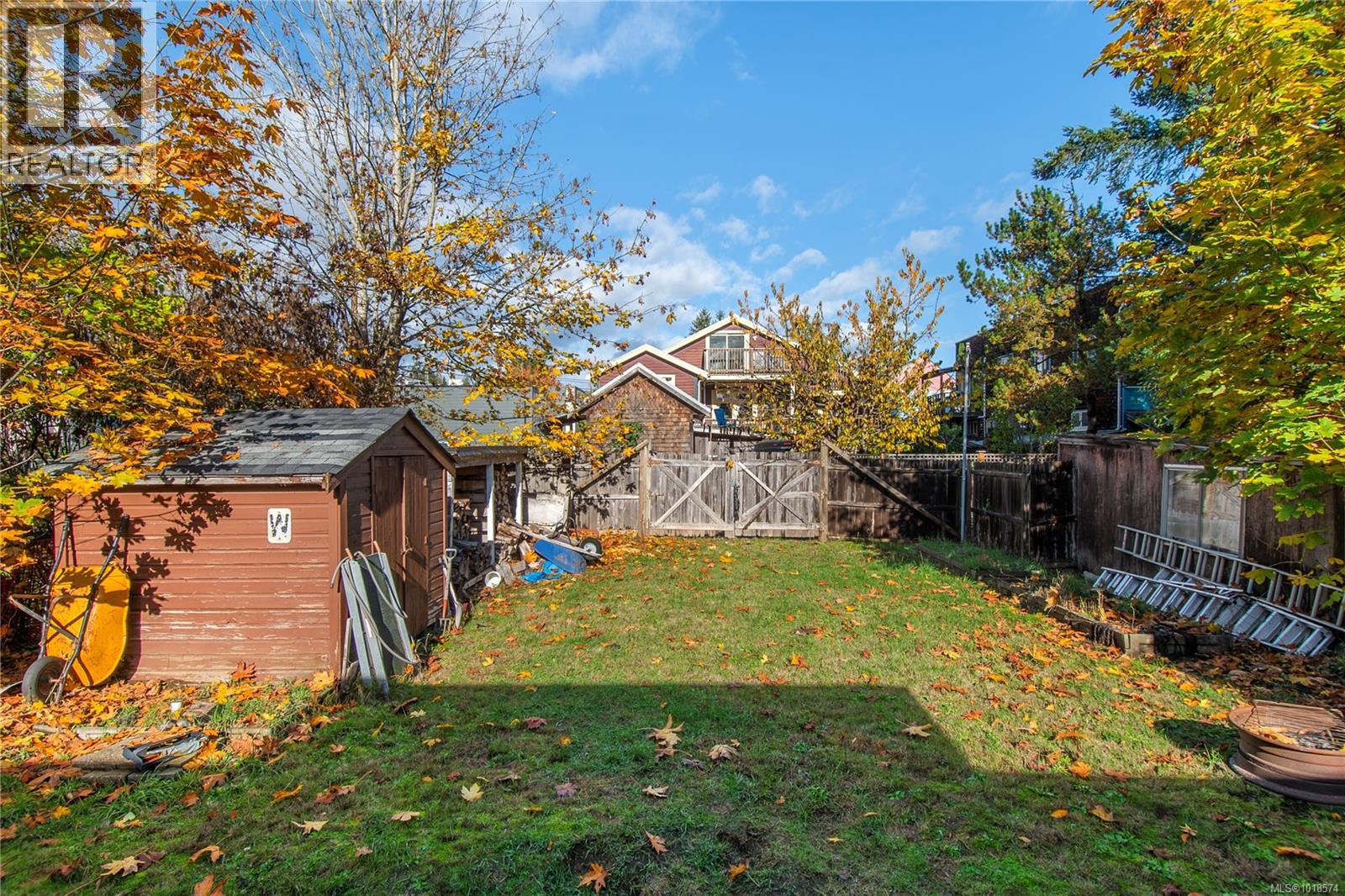 2702 Derwent Ave, Cumberland