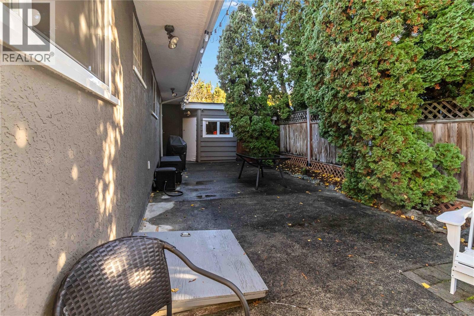  971 Marigold Road, Saanich