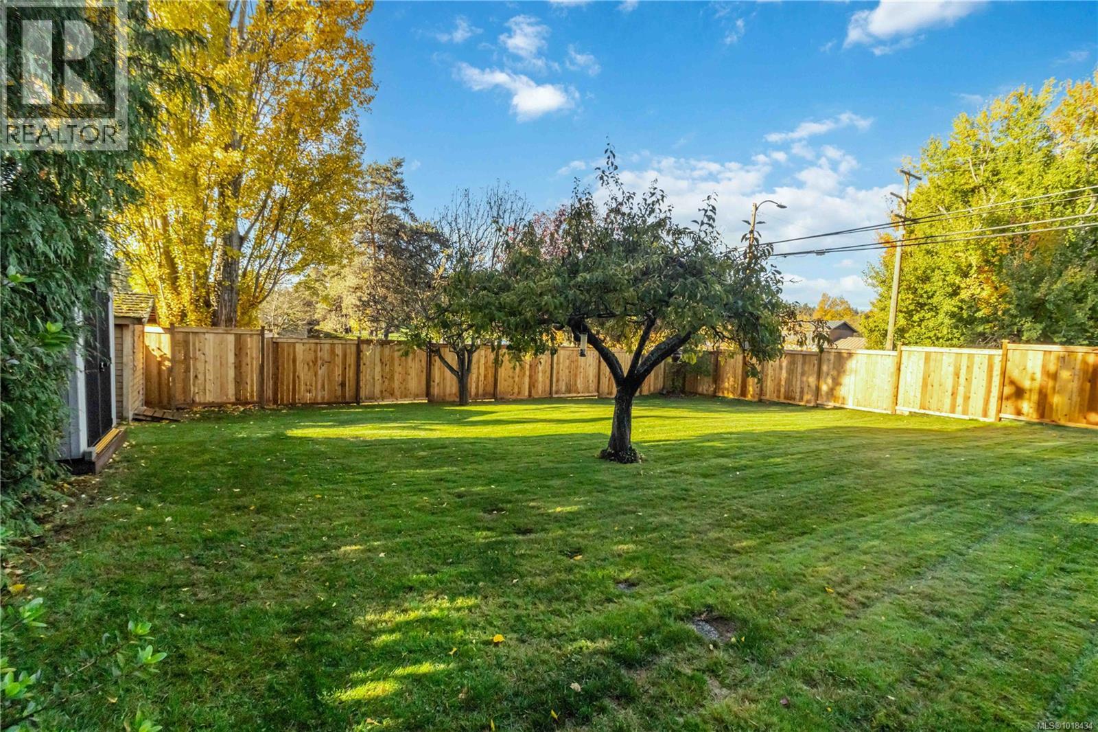  971 Marigold Road, Saanich