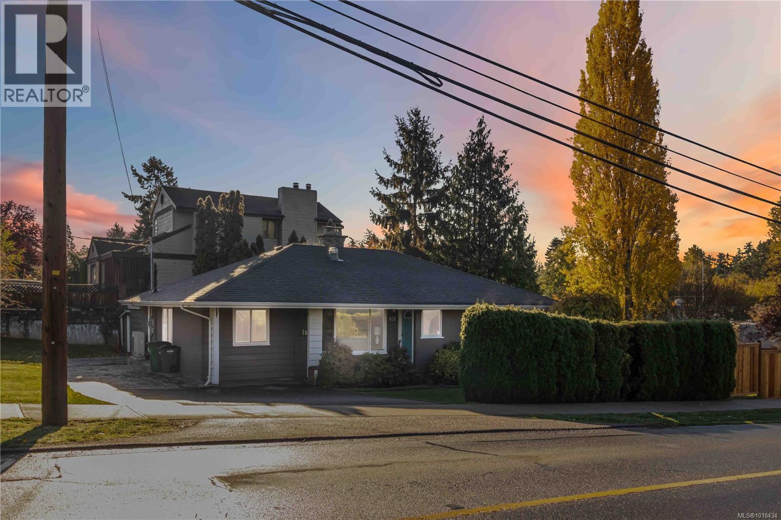  971 Marigold Road, Saanich
