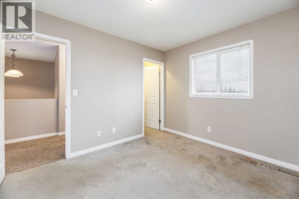 74 Elana Crescent, Lacombe