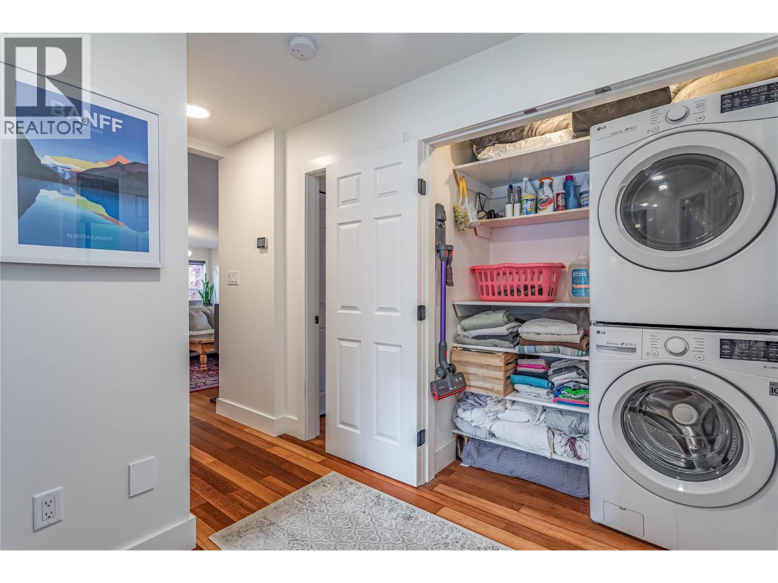  2004 Bernau Court, Lake Country