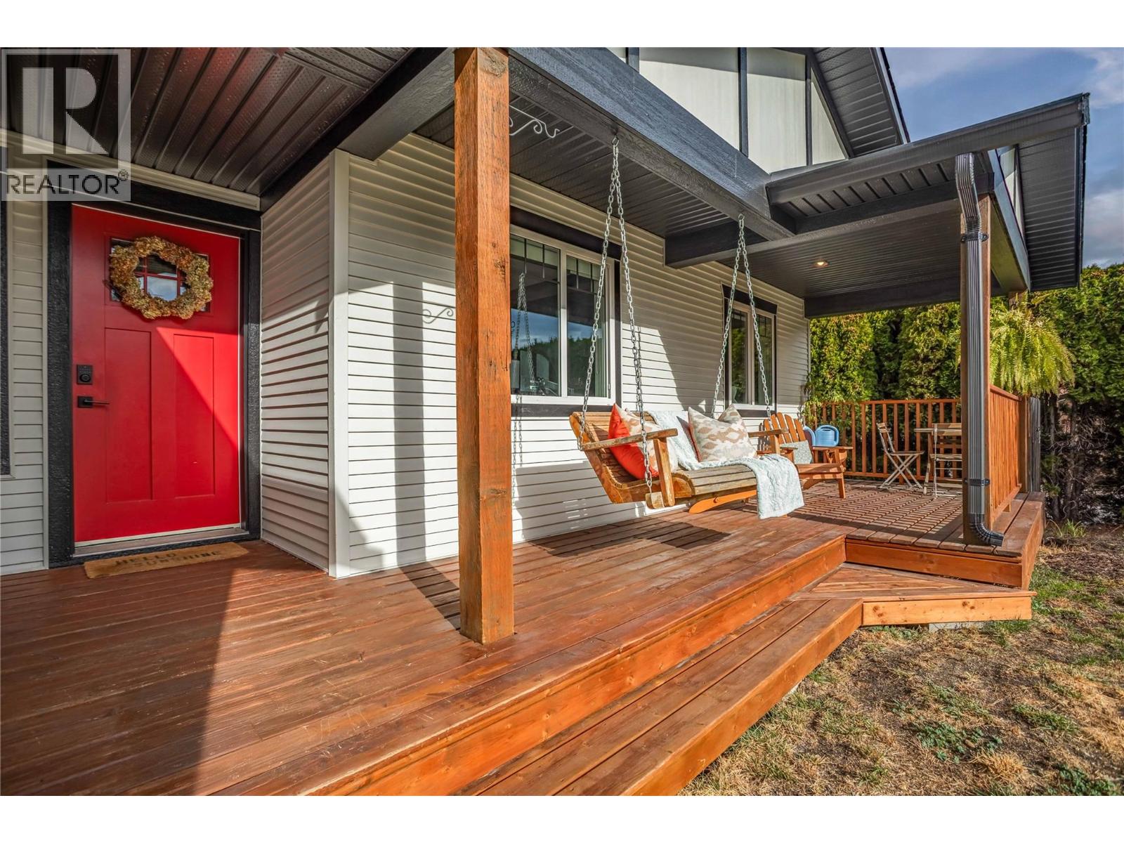  2004 Bernau Court, Lake Country