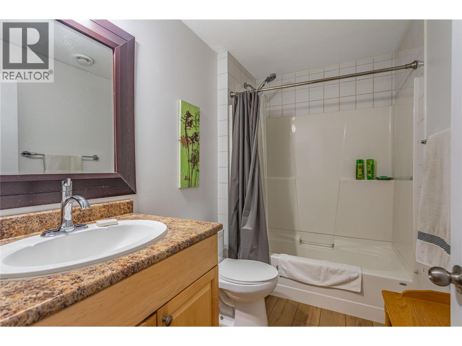  2004 Bernau Court, Lake Country