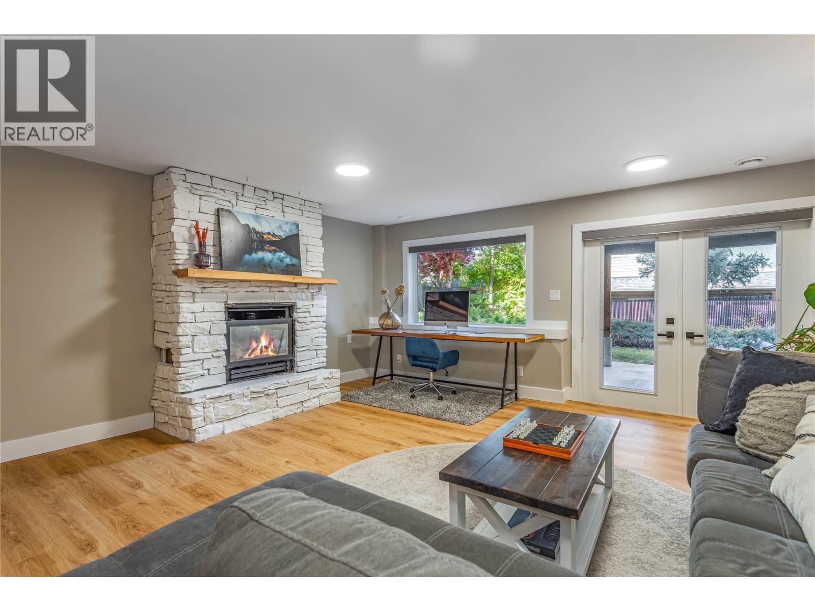  2004 Bernau Court, Lake Country