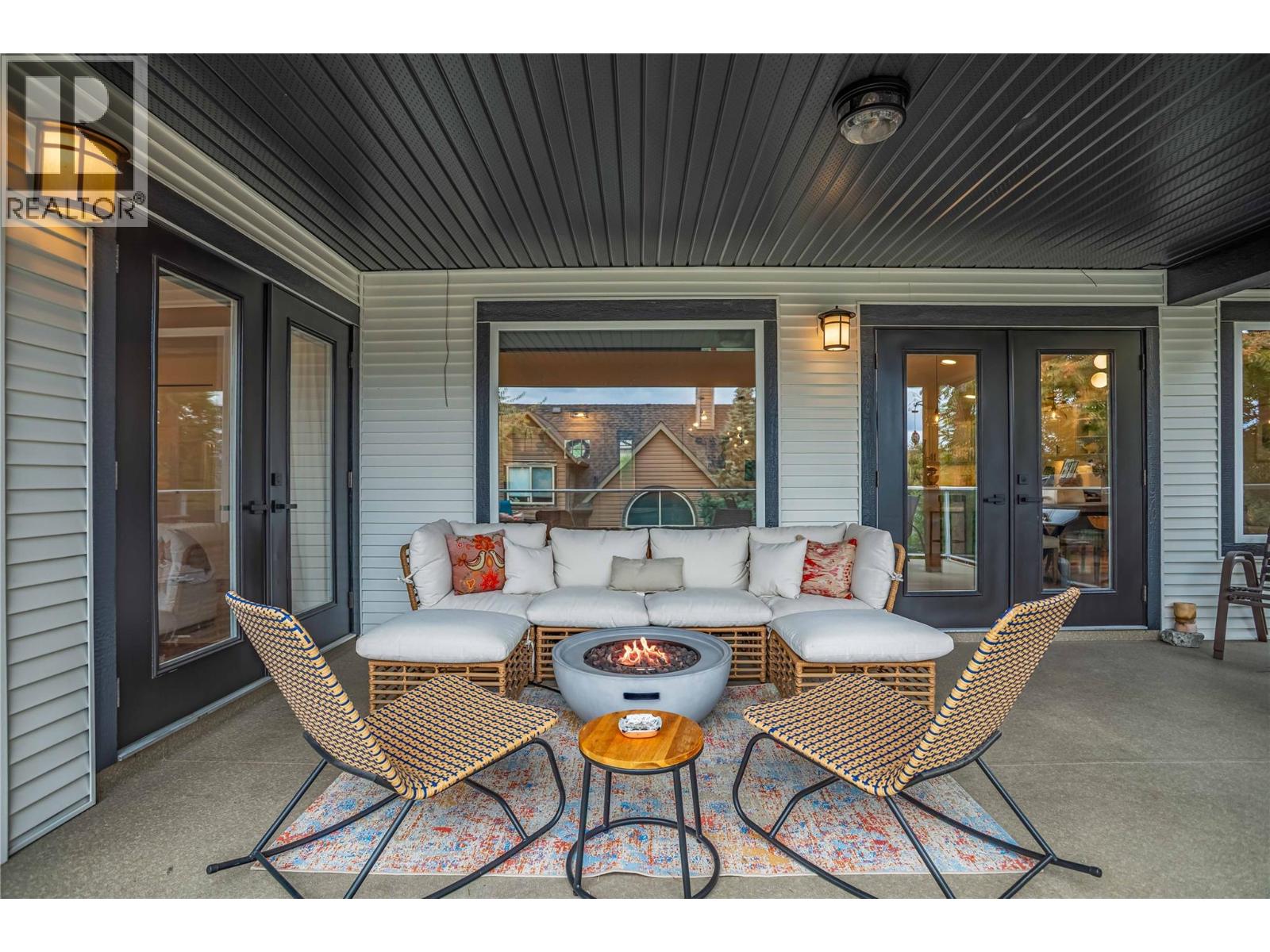  2004 Bernau Court, Lake Country