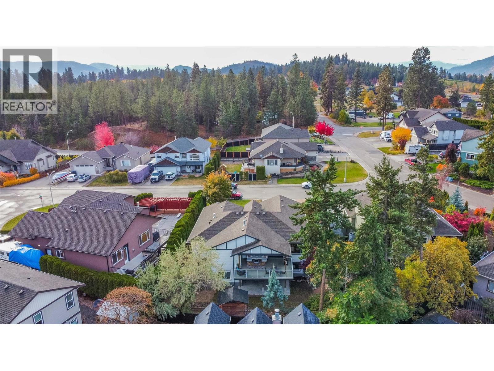  2004 Bernau Court, Lake Country